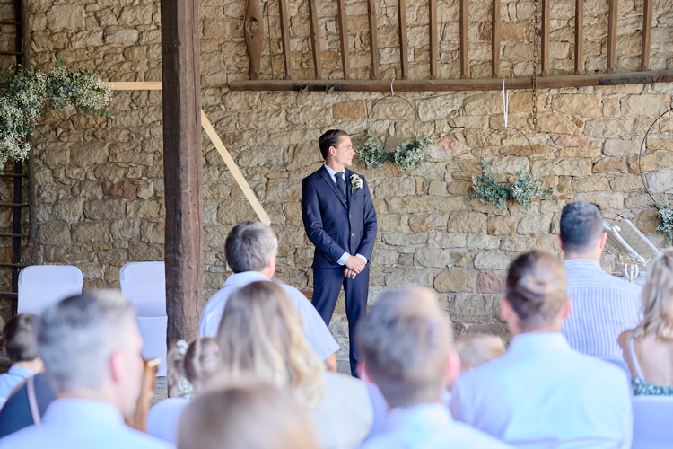 images/Freie%20Trauung/Anne-Eduard/warten-auf-Braut.png#joomlaImage://local-images/Freie Trauung/Anne-Eduard/warten-auf-Braut.png?width=750&height=500