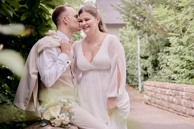 images/Standesamtliche%20Trauung/Varenia-Oliver/Varenia-Tobias.png#joomlaImage://local-images/Standesamtliche Trauung/Varenia-Oliver/Varenia-Tobias.png?width=750&height=500