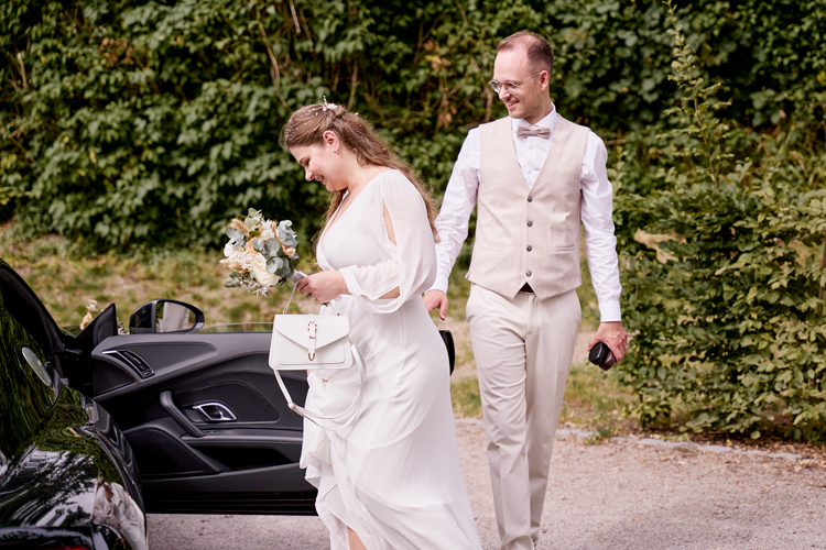 images/Standesamtliche%20Trauung/Varenia-Oliver/standesamtliche-Trauung-Audi-R8.png#joomlaImage://local-images/Standesamtliche Trauung/Varenia-Oliver/standesamtliche-Trauung-Audi-R8.png?width=750&height=500