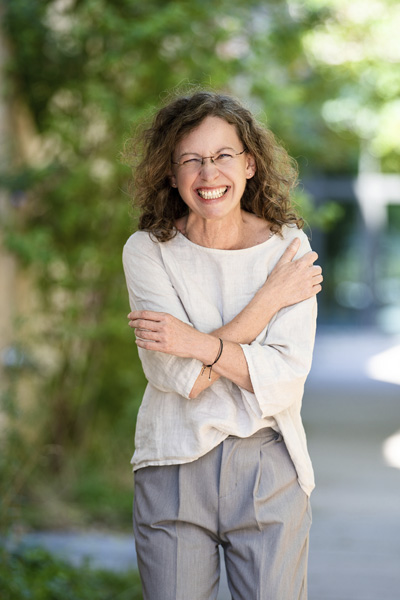 images/Ueber-Uns/hochzeitsfotografin-gabriele-ja-momente-ueber-mich-collage.jpg#joomlaImage://local-images/Ueber-Uns/hochzeitsfotografin-gabriele-ja-momente-ueber-mich-collage.jpg?width=400&height=600